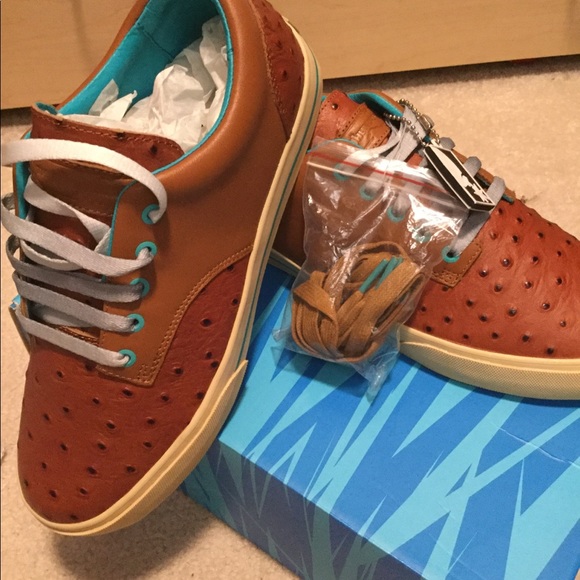 The Hundreds Benny Gold Johnson Low size 8 men’s - Picture 7 of 9